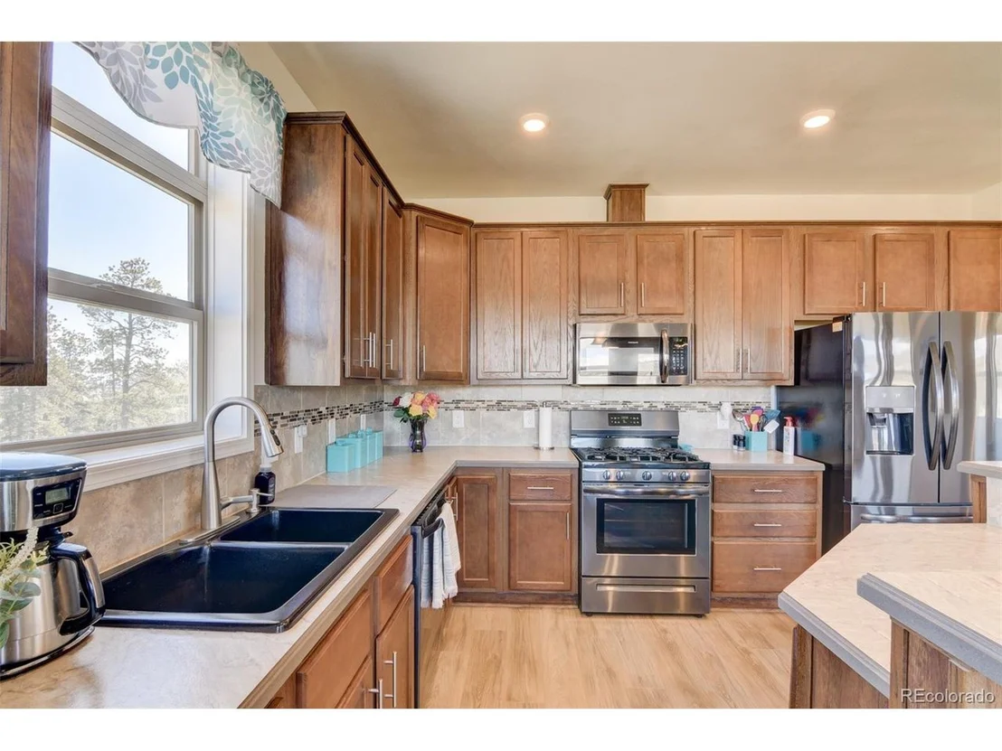 Photo of 526 Wagon Wheel Rd