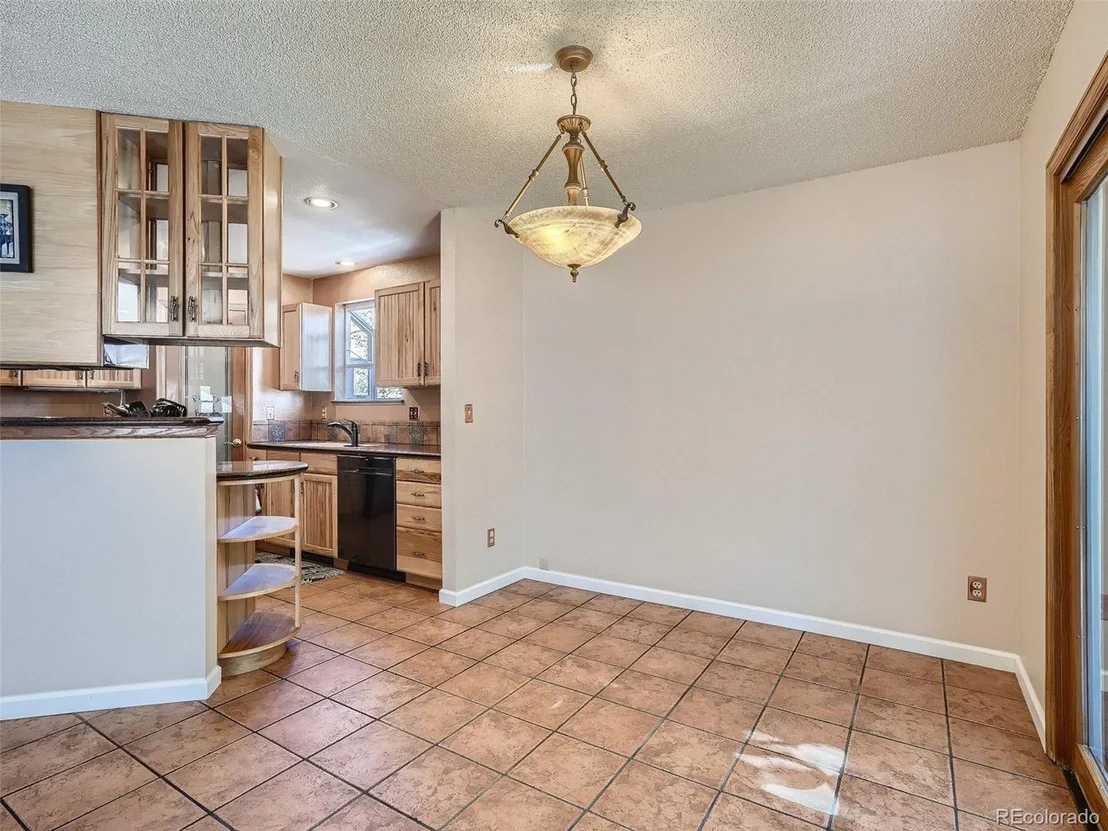 Photo of 5524 W 60th Pl