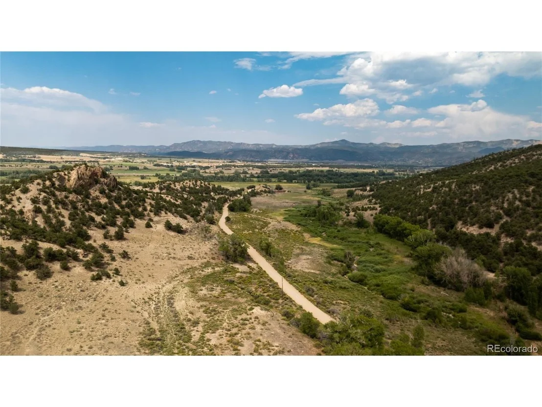 Photo of 6085 County Road 210