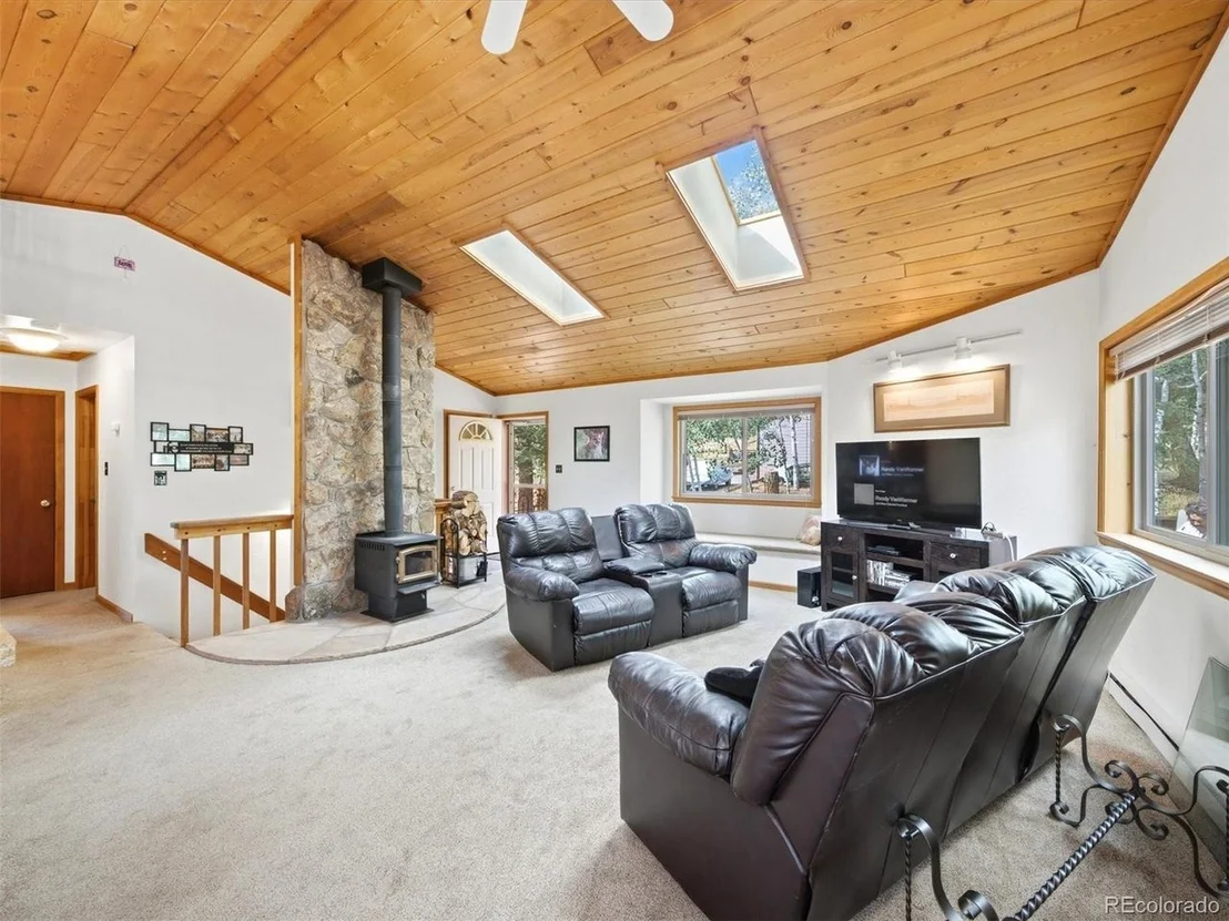 Photo of 46 Bay Ln