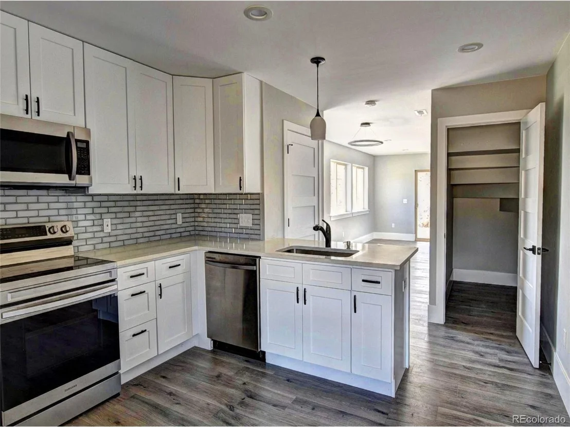 Photo of 2339 Arrowhead Dr