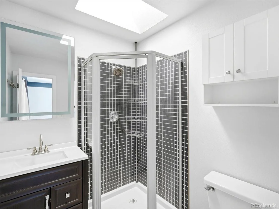 Photo of 6691 Deframe Ct