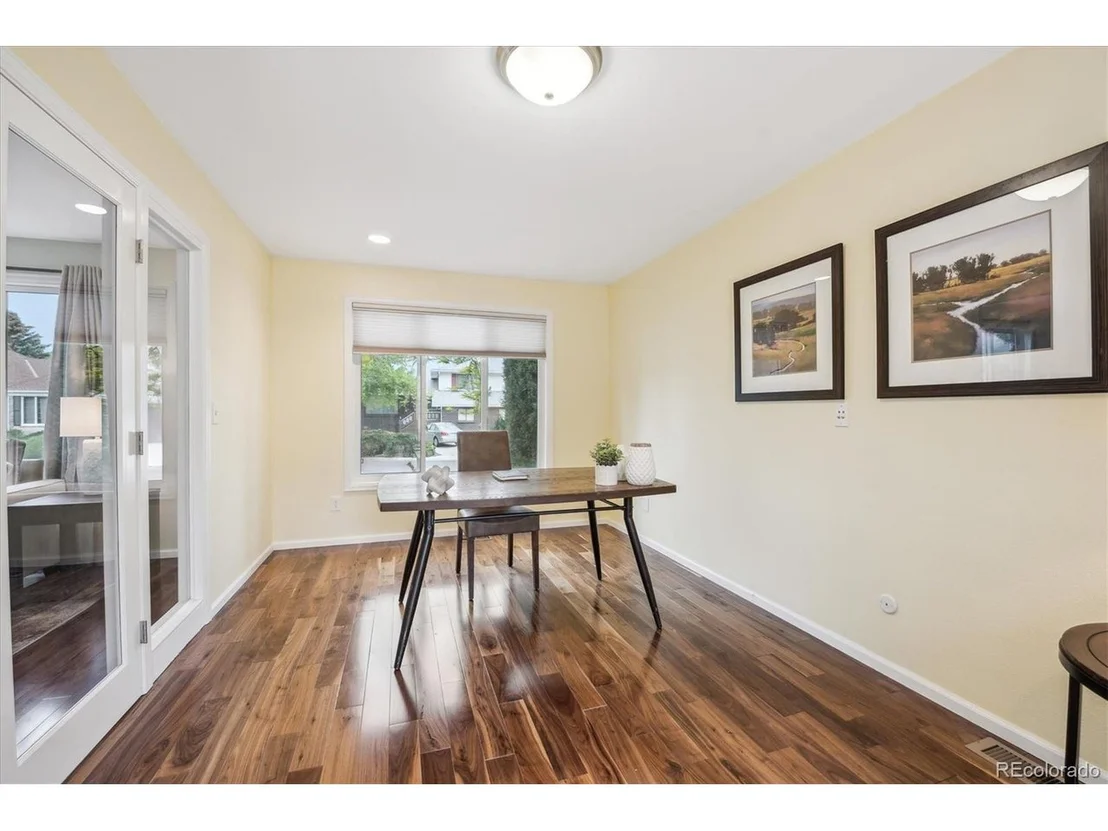 Photo of 1715 W 115th Cir