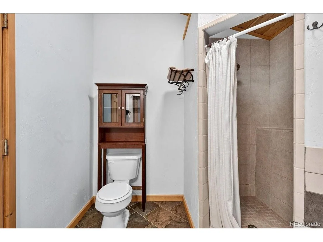 Photo of 255 Bum Dr