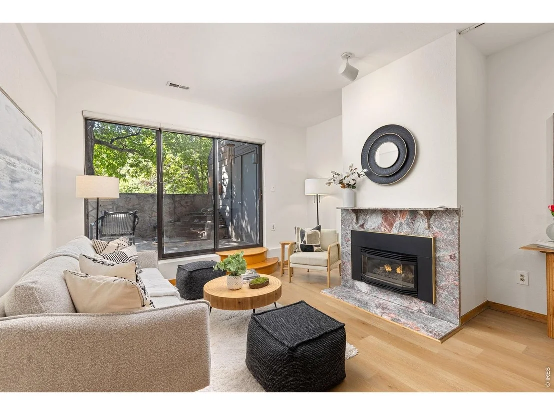 Photo of Unit A at 836 Walnut St