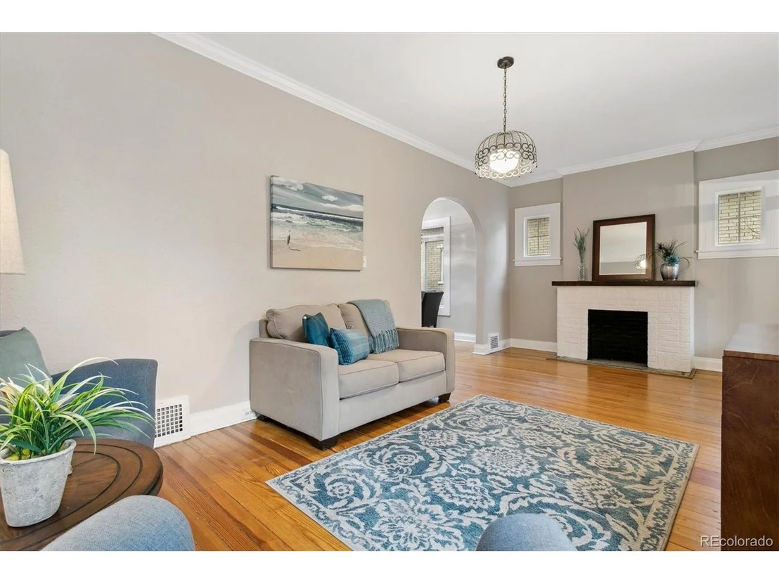 Photo of 1815 W 38th Ave