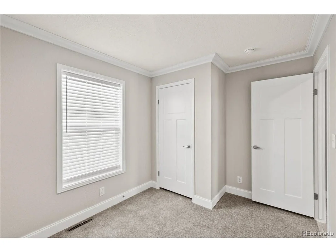 Photo of 1036 Glen Dale Cir