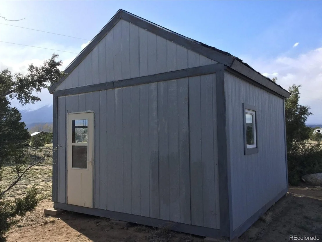 Photo of 10160 County Road 190 West