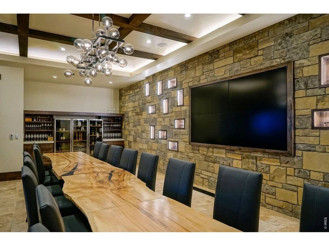 Photo of 2554 Southwind Rd