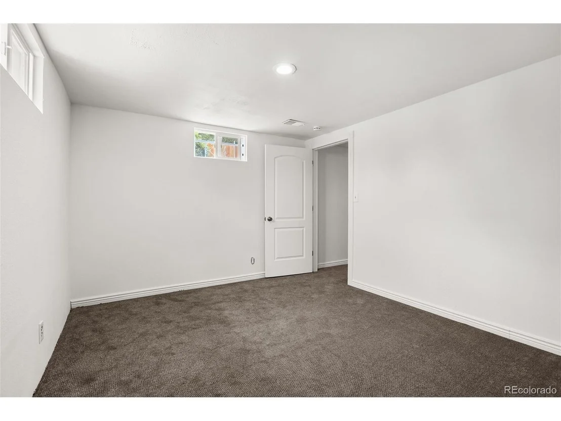 Photo of 3963 W 65th Pl