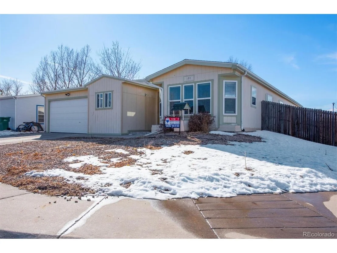 Photo of 293 Apache Pl