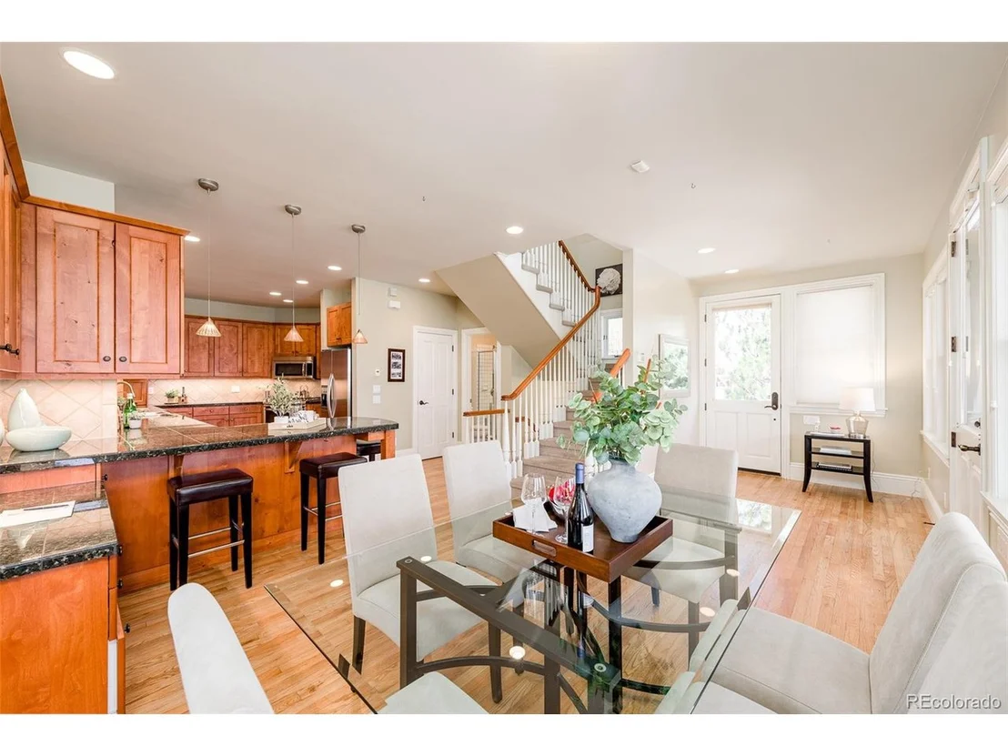 Photo of 501 Pleasant St
