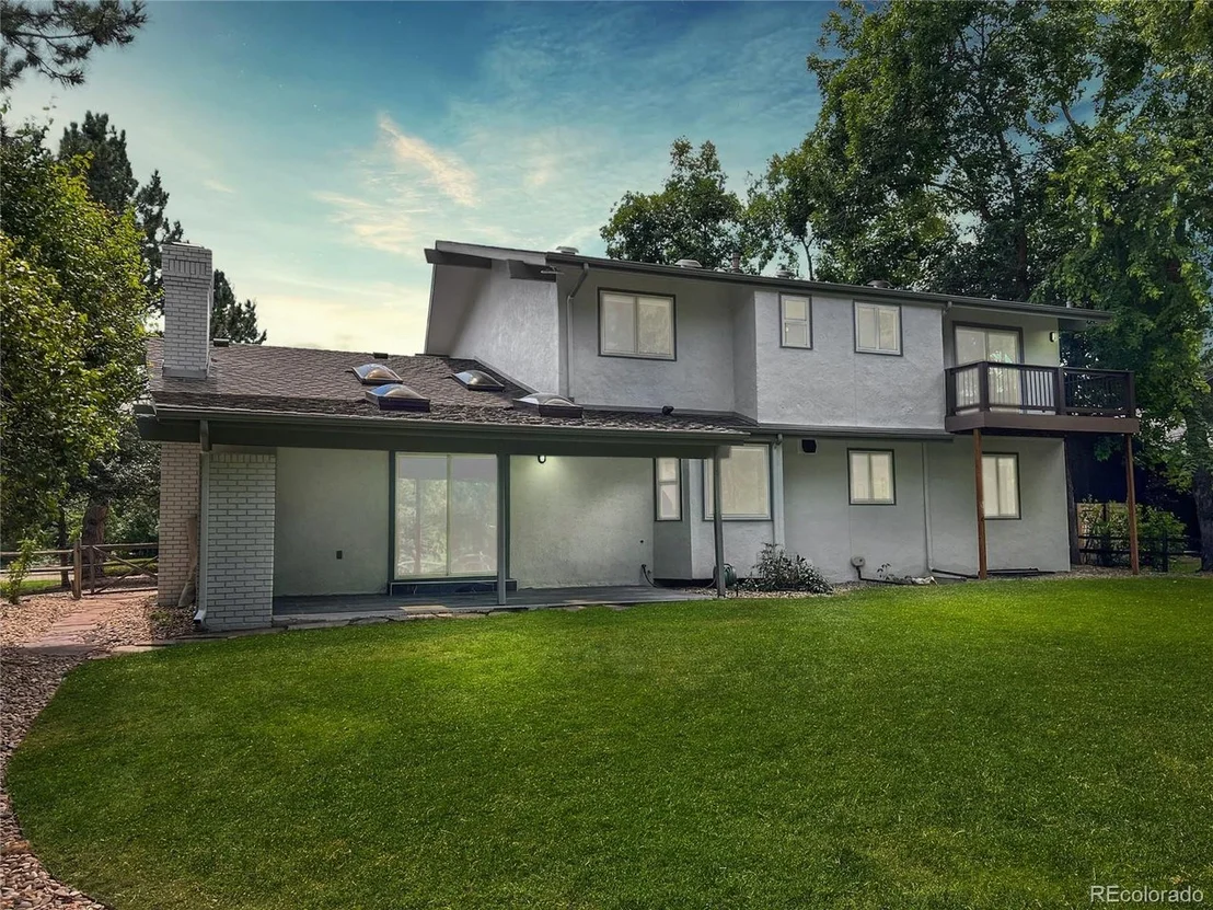 Photo of 6107 Old Brompton Rd