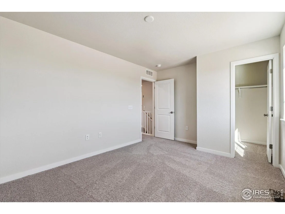 Photo of 4431 Trader St