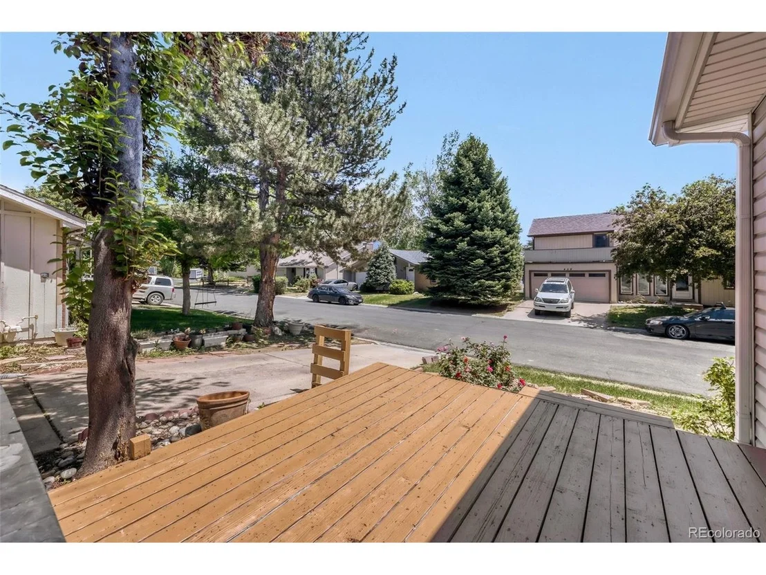 Photo of 445 Hickory Pl