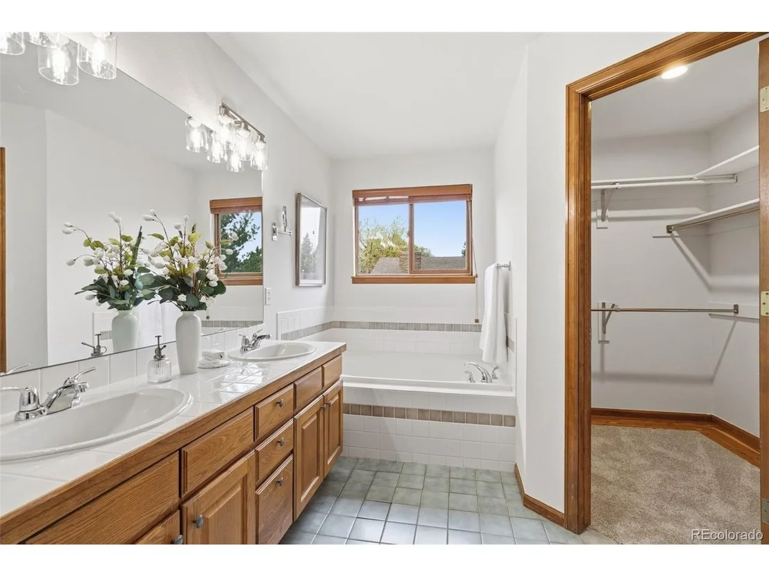 Photo of 14513 W 69th Pl