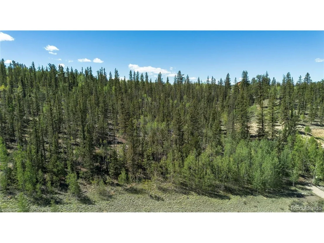 Photo of 360 Palomino Dr