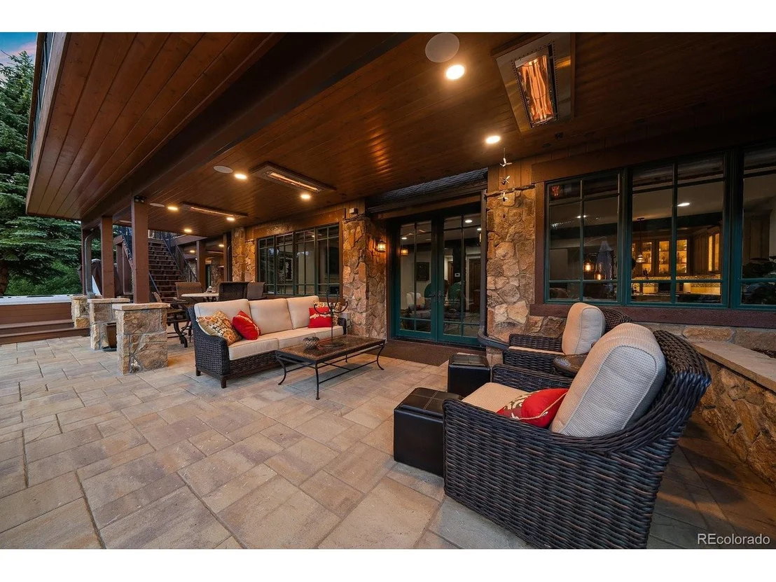 Photo of 33833 Deep Forest Rd