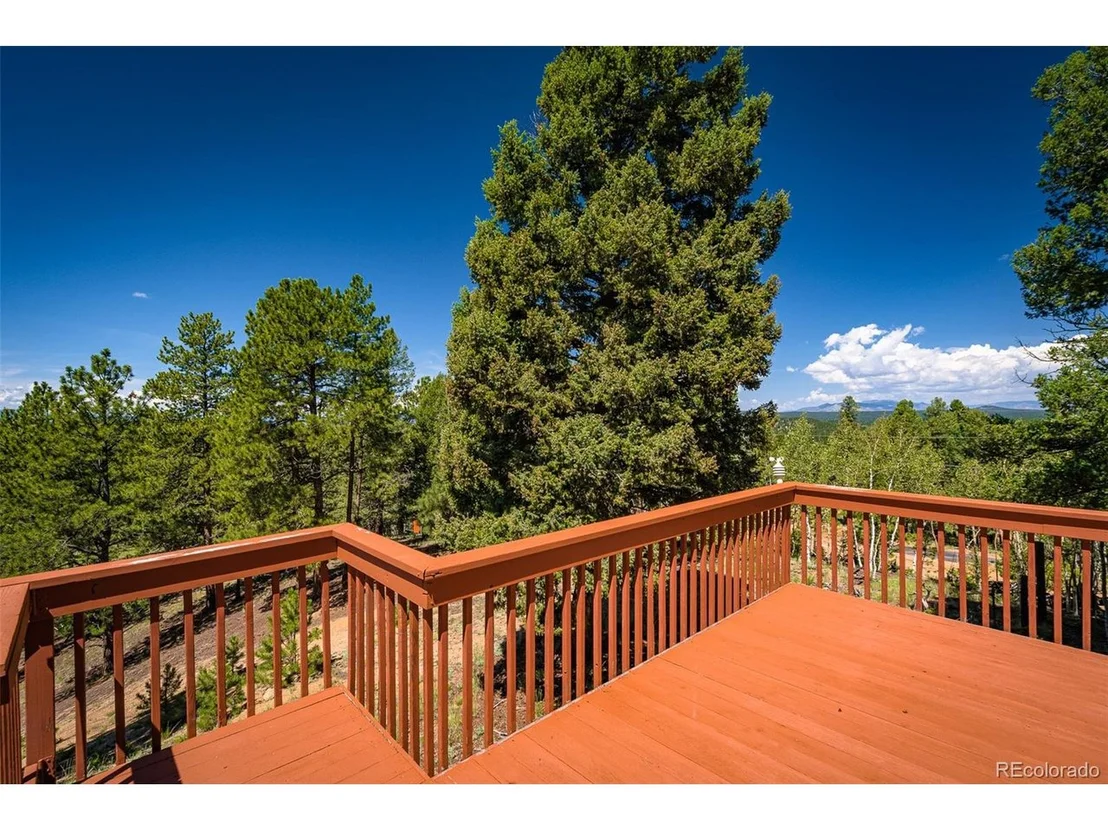Photo of 31 Spruce Lake Dr