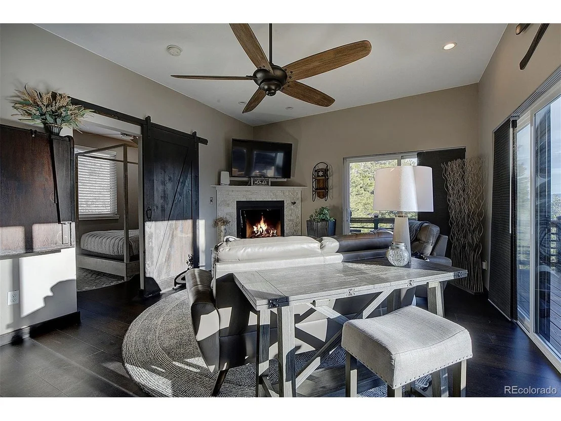 Photo of 94 Crest View Dr