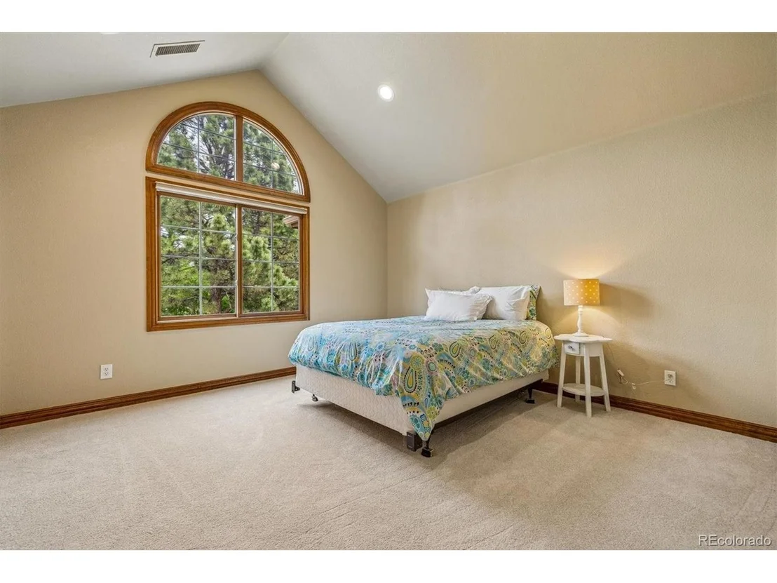 Photo of 2376 Trails End