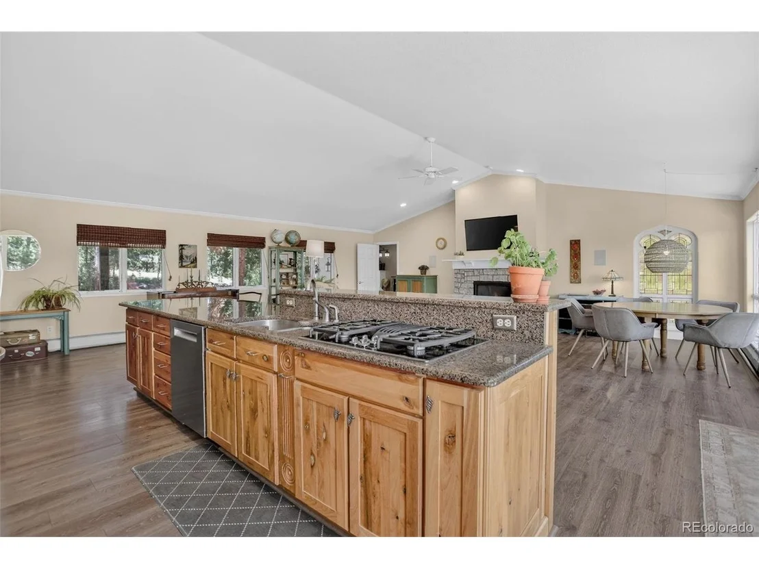Photo of 30236 Zurich Dr