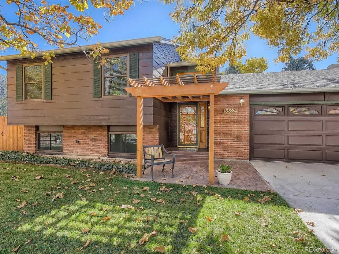 Photo of 5524 W 60th Pl