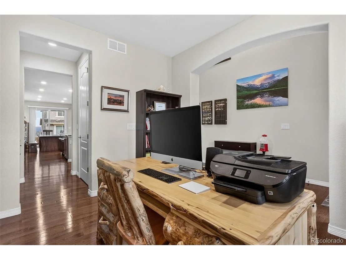 Photo of 2656 Leafdale Cir