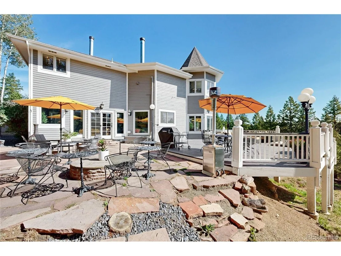 Photo of 7692 Surrey Dr