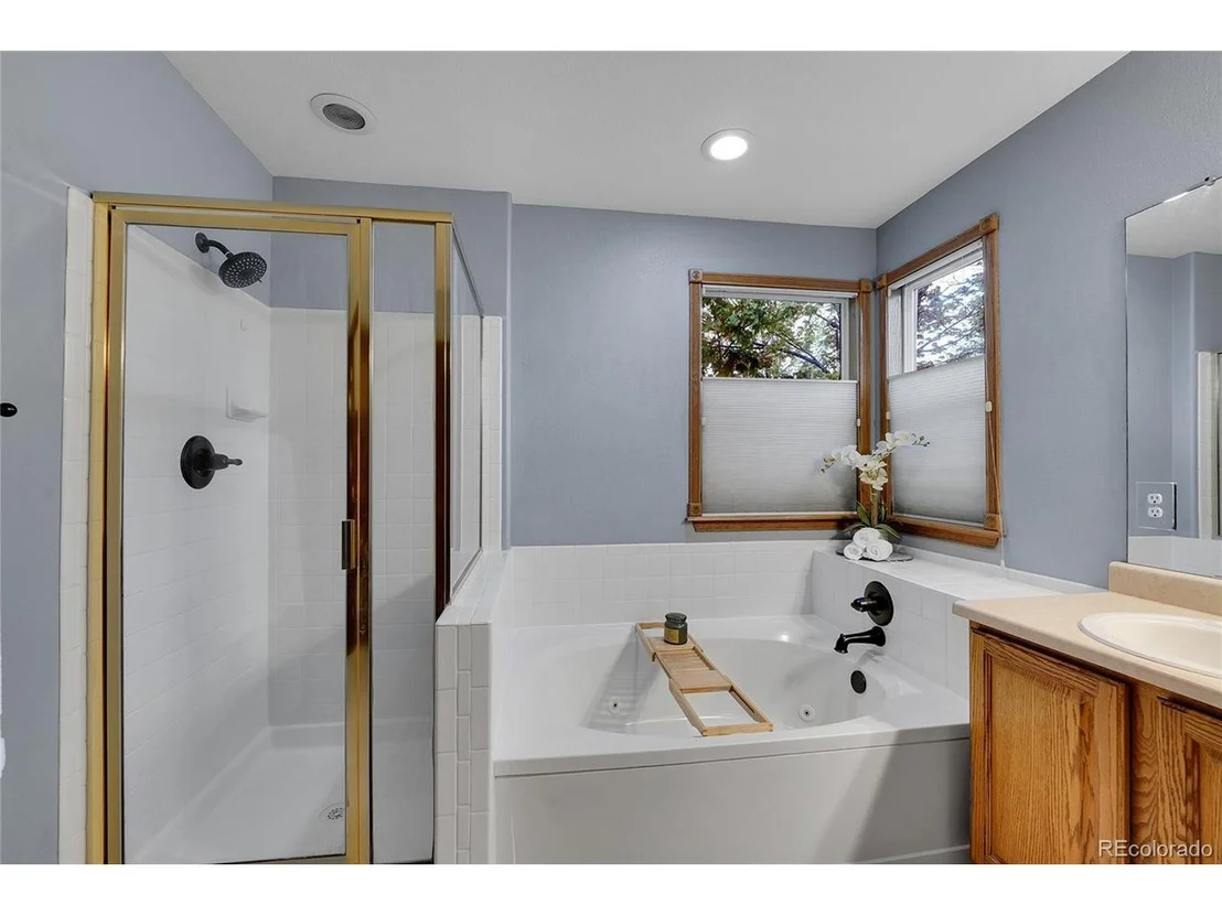 Photo of 1101 Ridgeview Cir