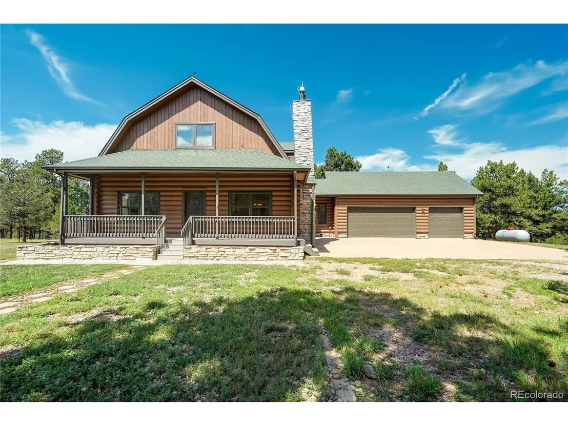 Photo of 18820 Saddle Blanket Ln