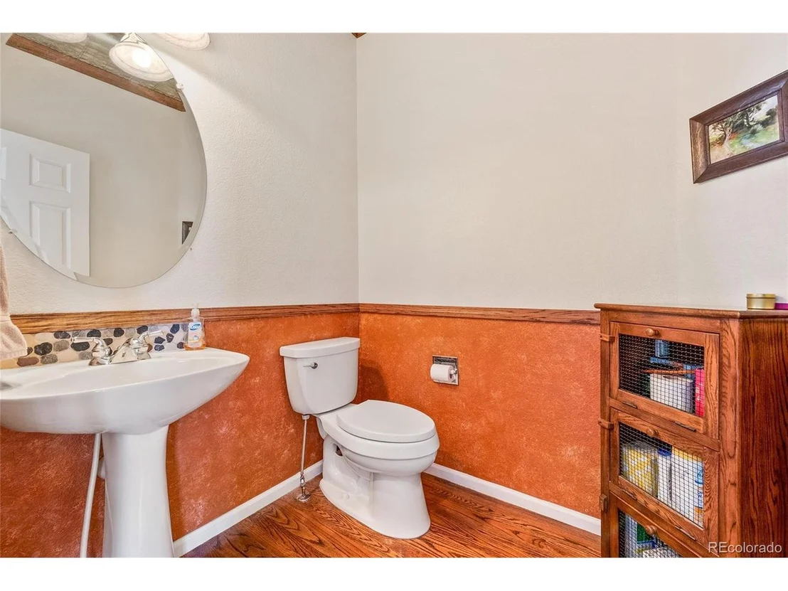 Photo of 3075 Windridge Cir