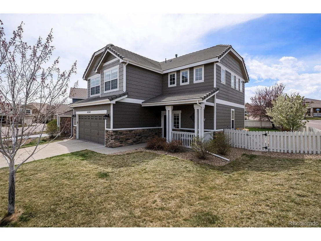 Photo of 4307 Beautiful Cir
