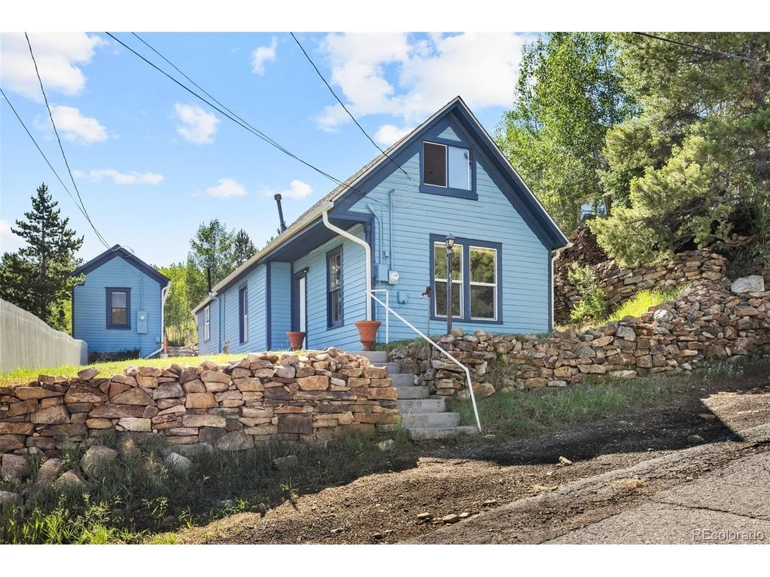 Photo of 350 Spring St
