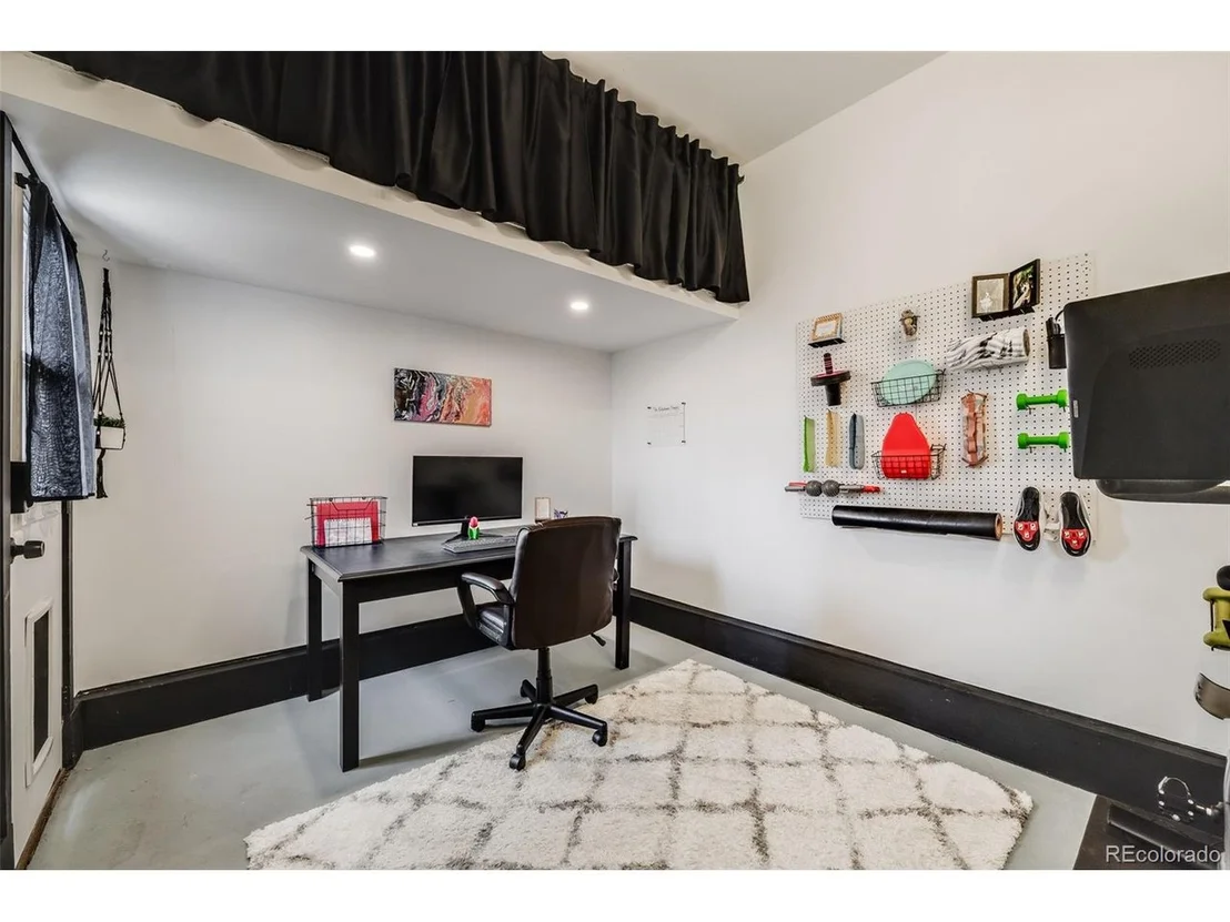 Photo of 1495 Hummingbird Cir