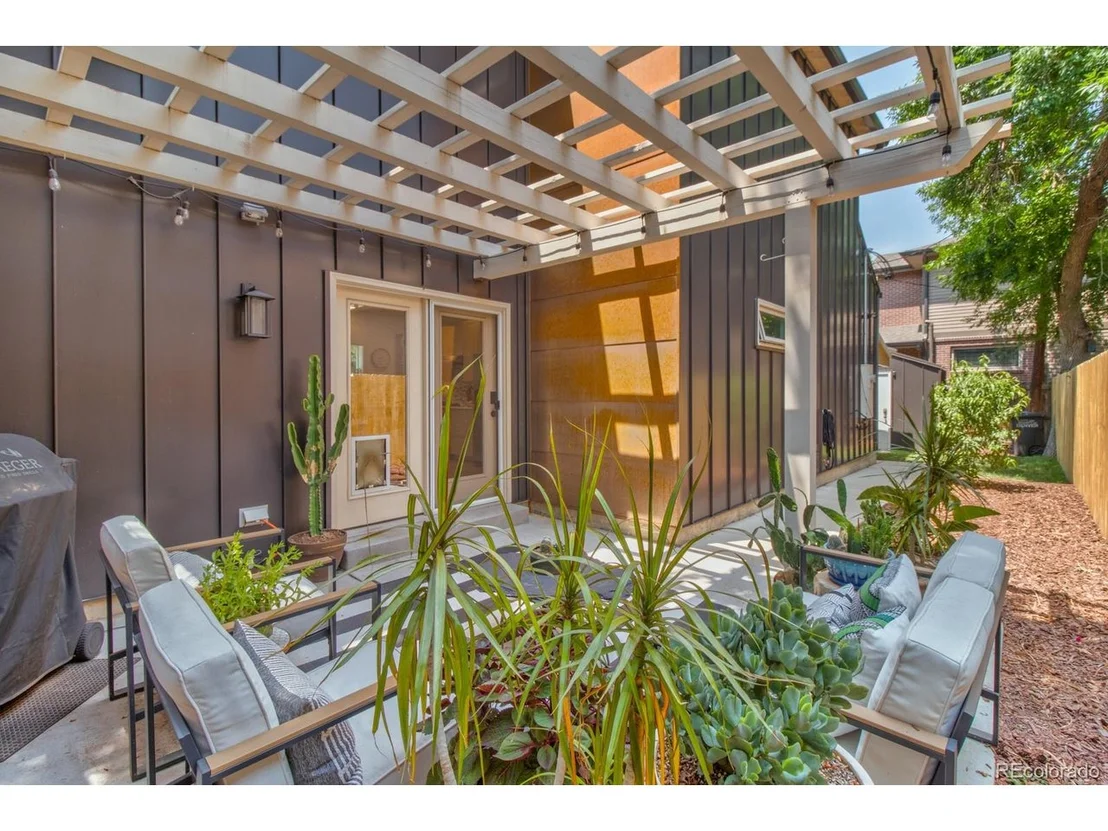 Photo of 4237 W 35th Ave