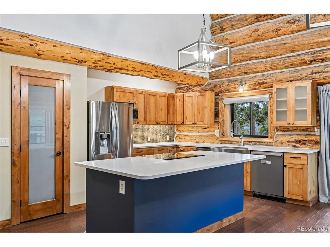 Photo of 4150 Aztec Rd