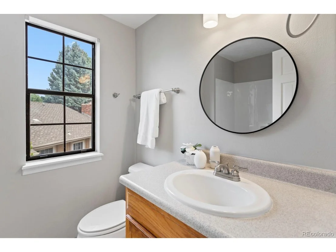Photo of 8160 Flower Cir