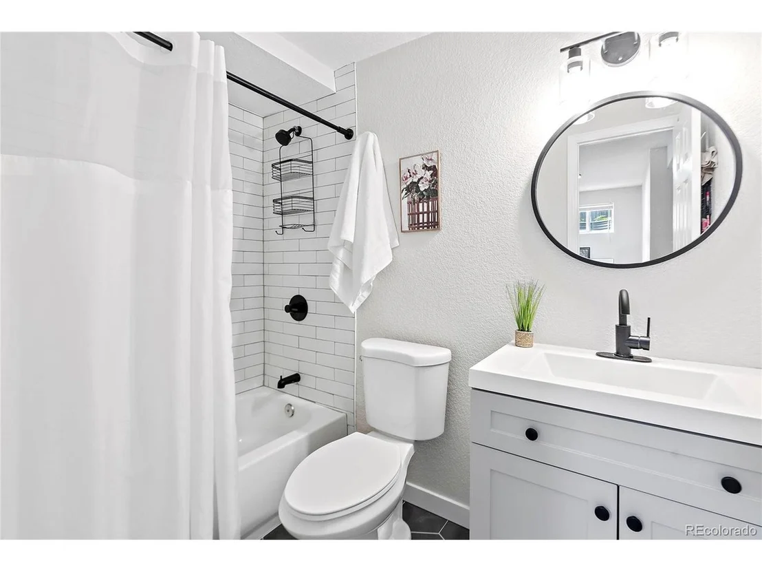 Photo of 103 Sandler Dr