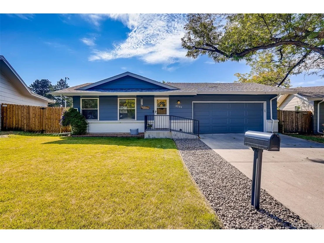 Photo of 6590 Zang Cir