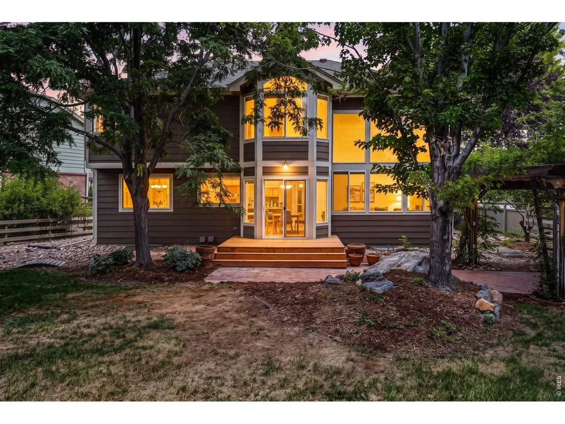 Photo of 2854 Blue Jay Way