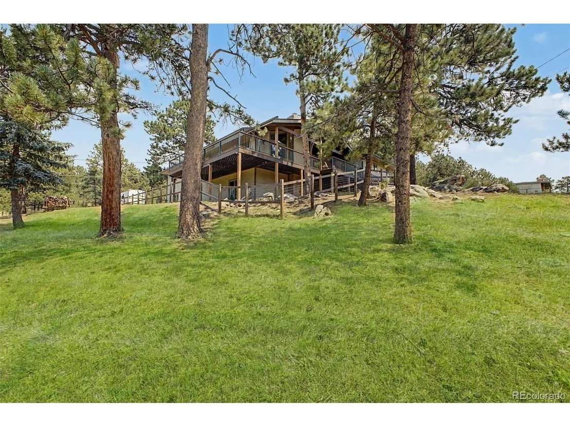 Photo of 7543 Gartner Rd