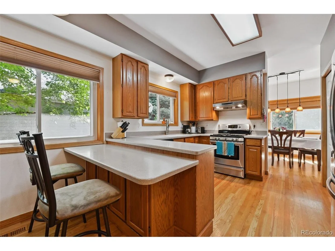 Photo of 3256 Wright Ave
