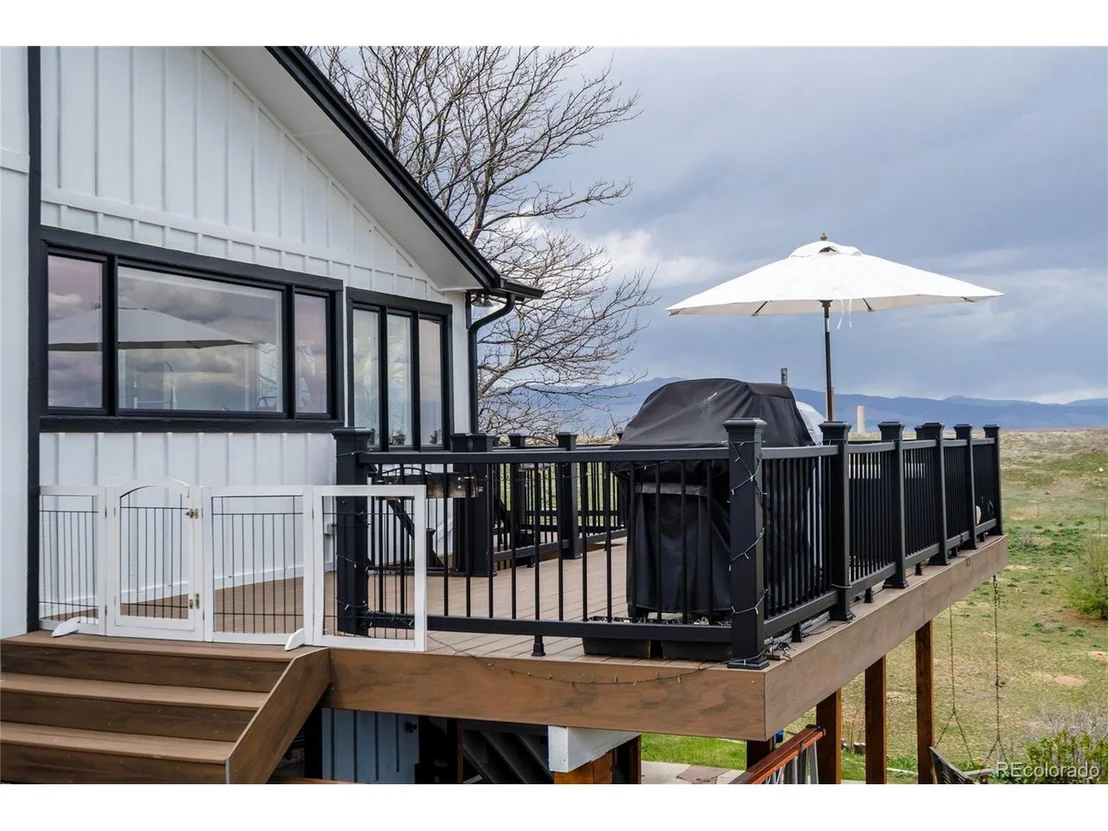 Photo of 1213 Crestmoor Dr