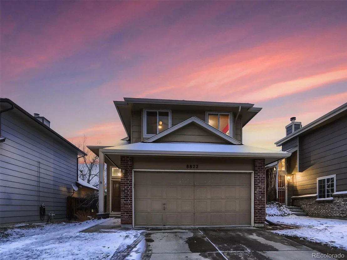 Photo of 8822 Cloverleaf Cir