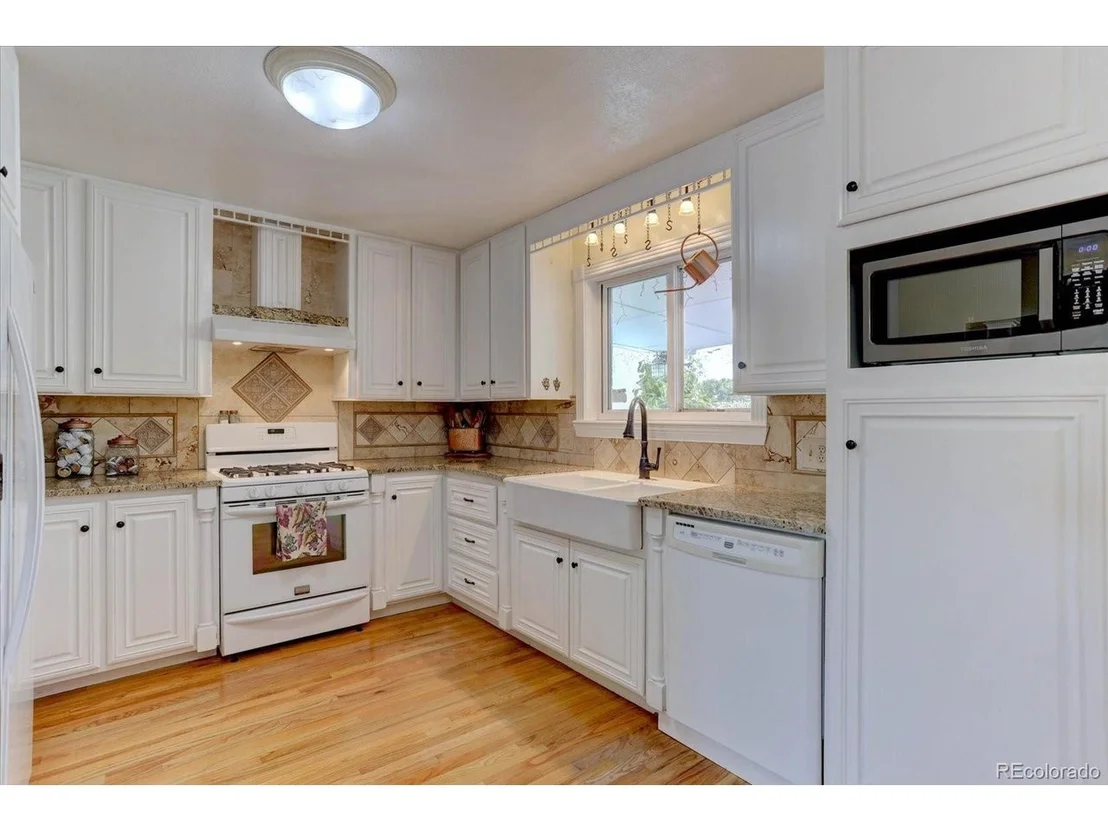Photo of 11049 Melody Dr