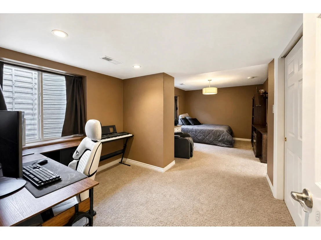 Photo of 5472 Fox Run Blvd