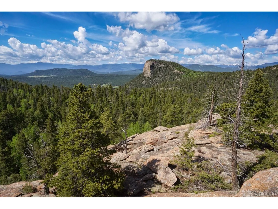 Photo of 15077 Wilson Peak Rd