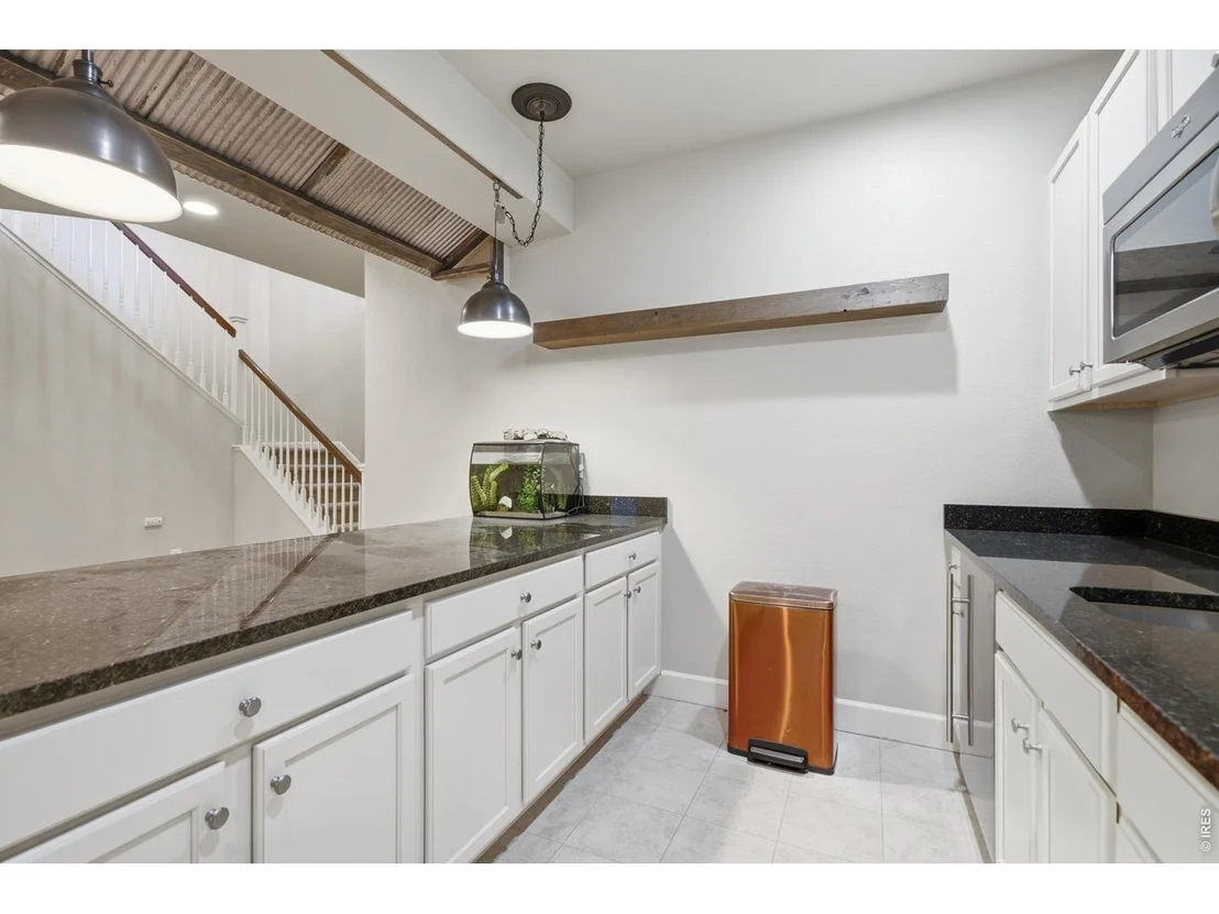 Photo of 882 Jenny Ln