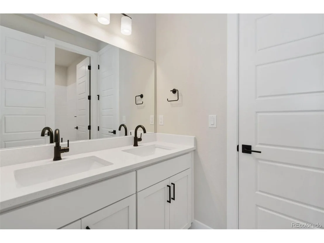 Photo of 1717 Lucent Ct